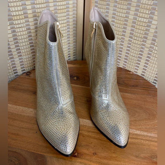 Lady Couture Gold Rhinestone Ankle Bootie Size 9 - Picture 3 of 6